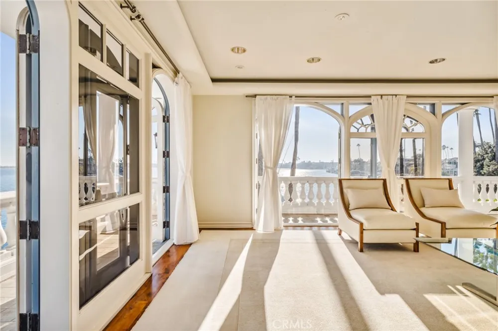 6020 Lido Lane Long Beach, CA 90803