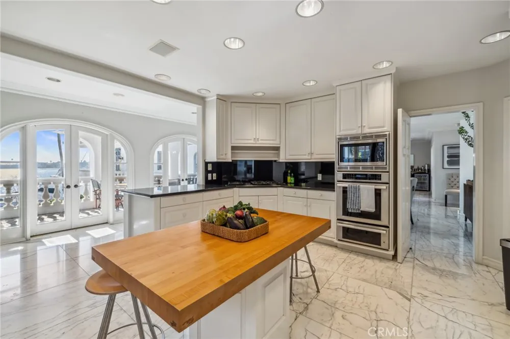 6020 Lido Lane Long Beach, CA 90803