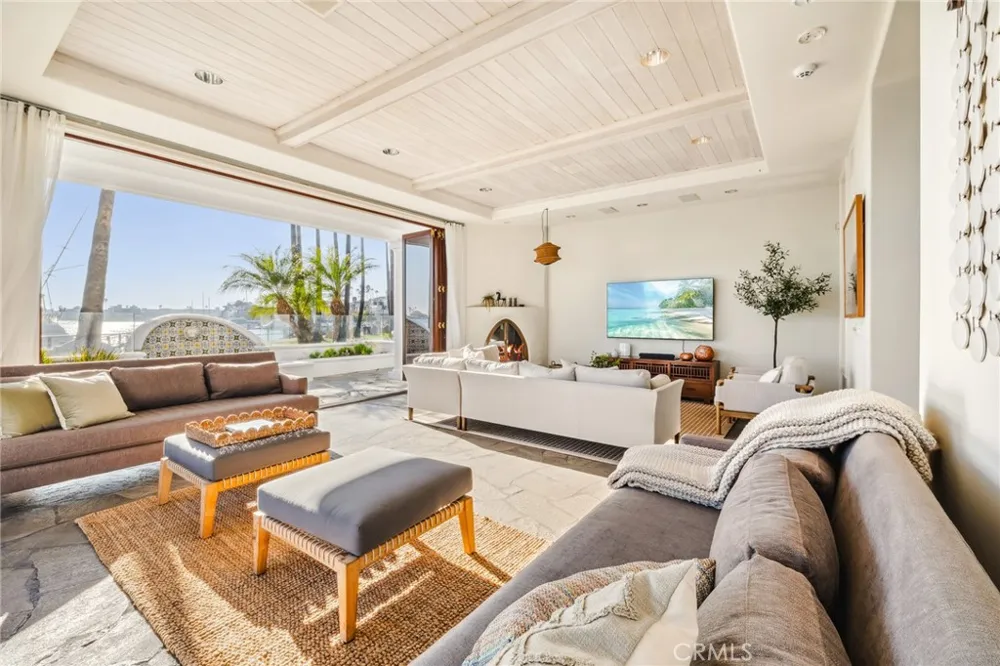 6020 Lido Lane Long Beach, CA 90803