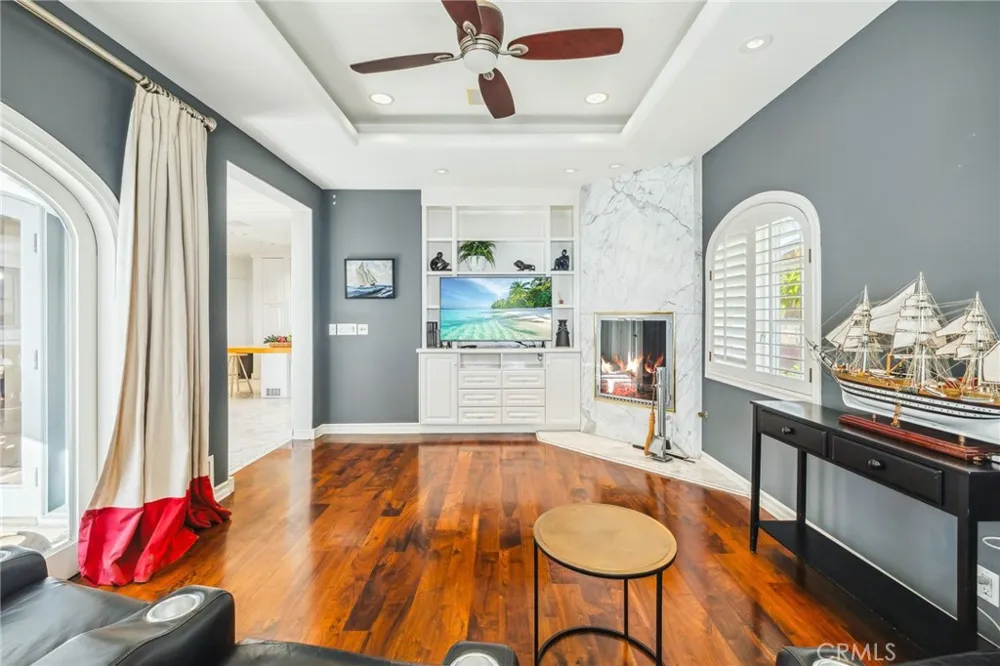 6020 Lido Lane Long Beach, CA 90803
