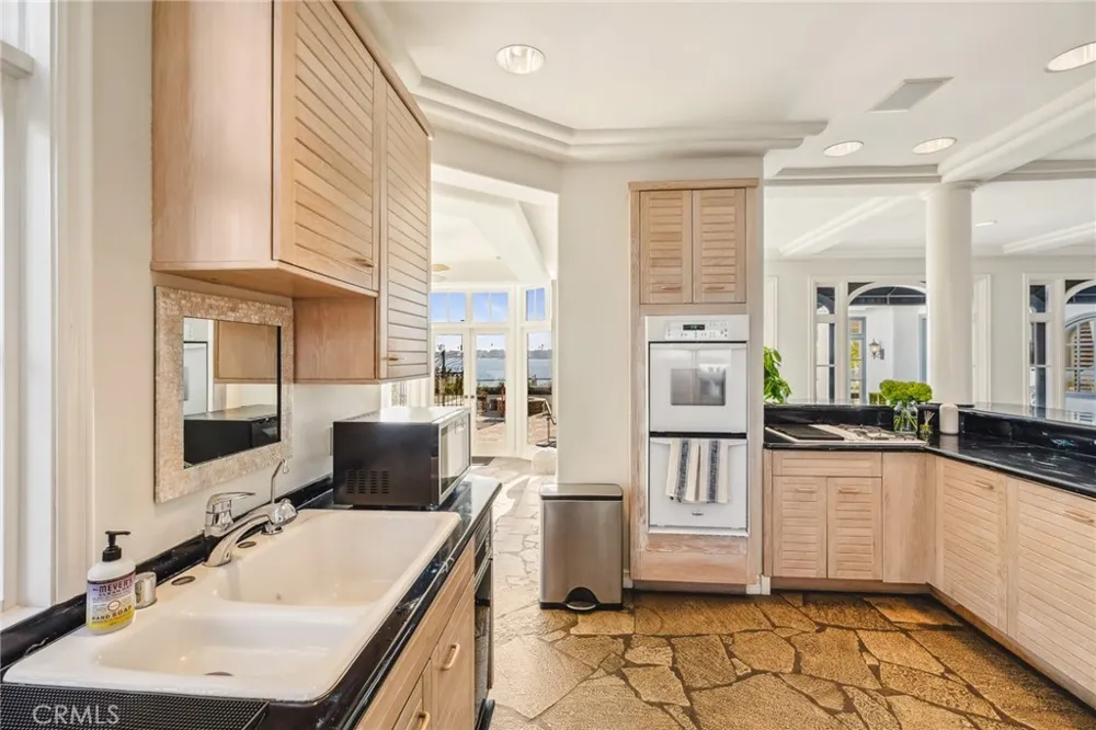 6020 Lido Lane Long Beach, CA 90803