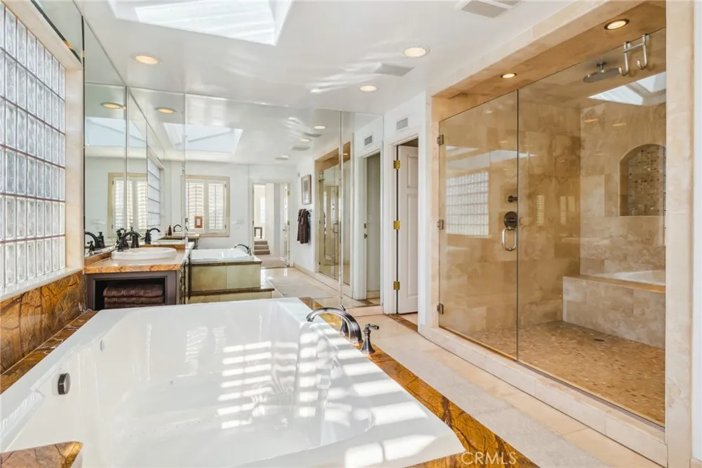 6020 Lido Lane Long Beach, CA 90803