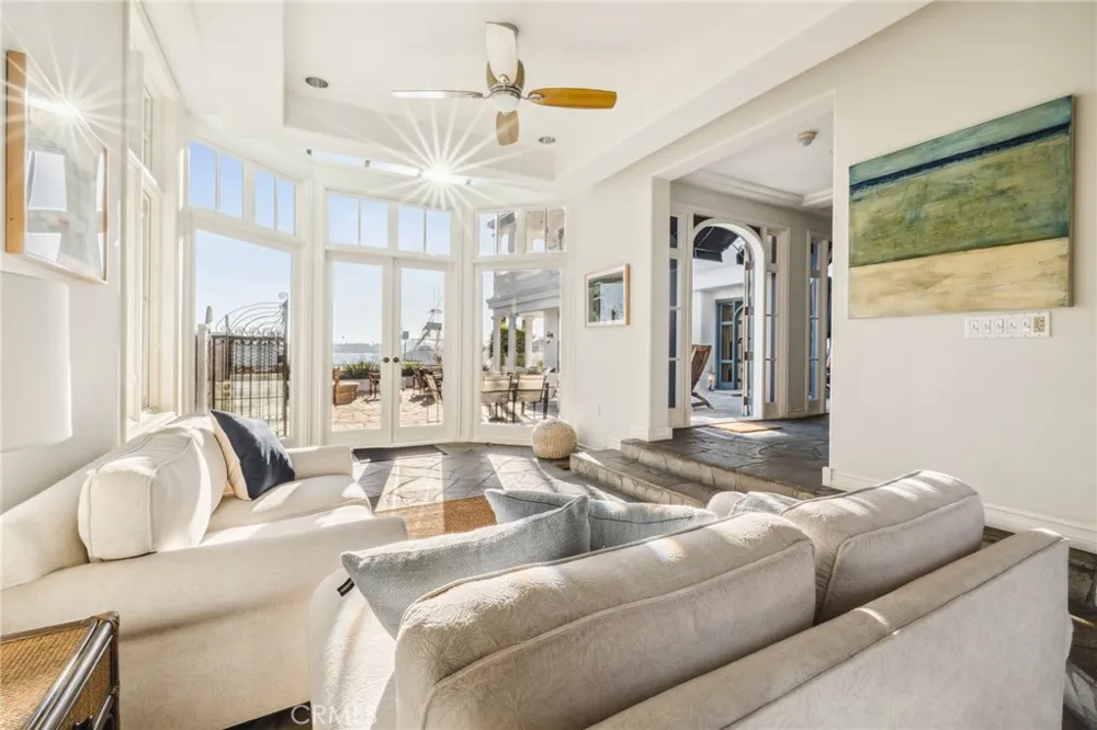 6020 Lido Lane Long Beach, CA 90803