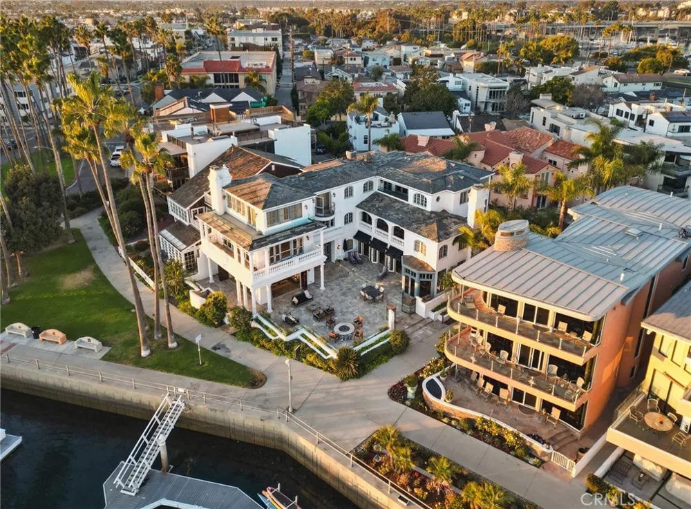 6020 Lido Lane Long Beach, CA 90803