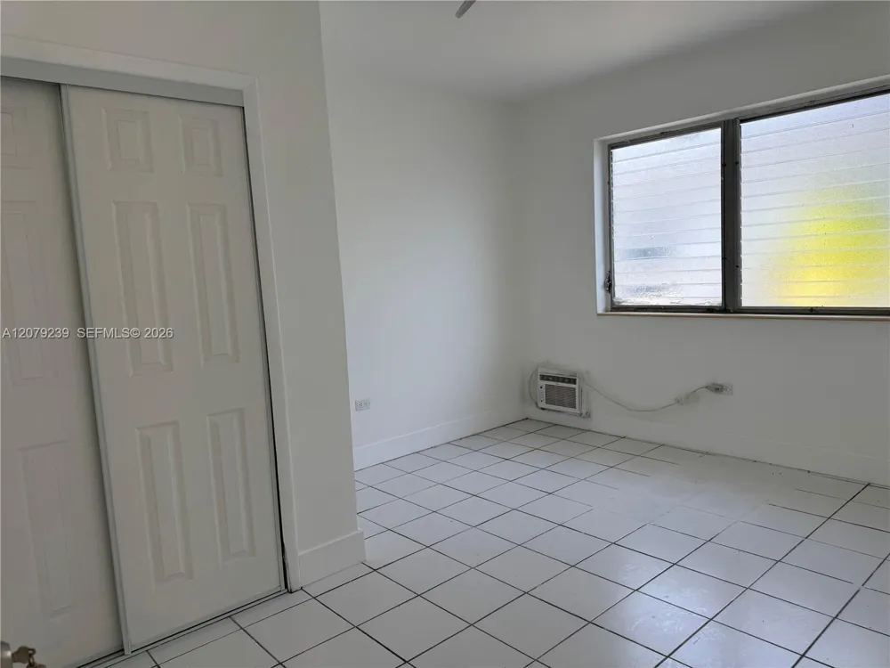 8017 Byron Ave #6 Miami Beach, FL 33141