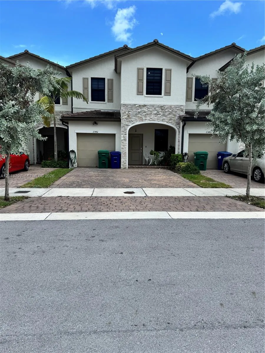 23461 SW 129th Pl Homestead, FL 33032