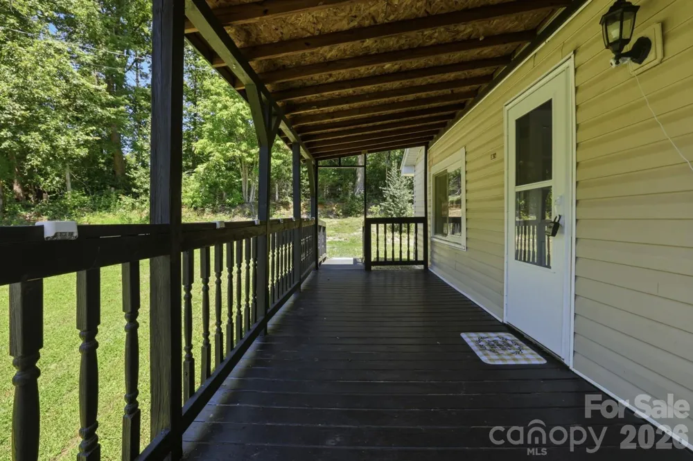 3028 Playmore Beach Road Morganton, NC 28655