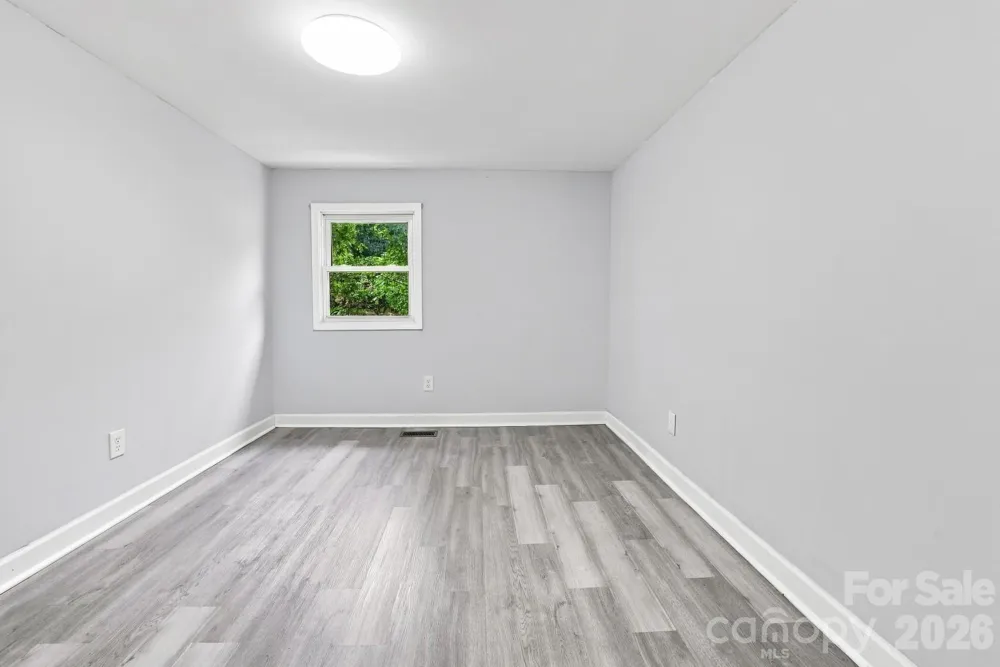 3028 Playmore Beach Road Morganton, NC 28655