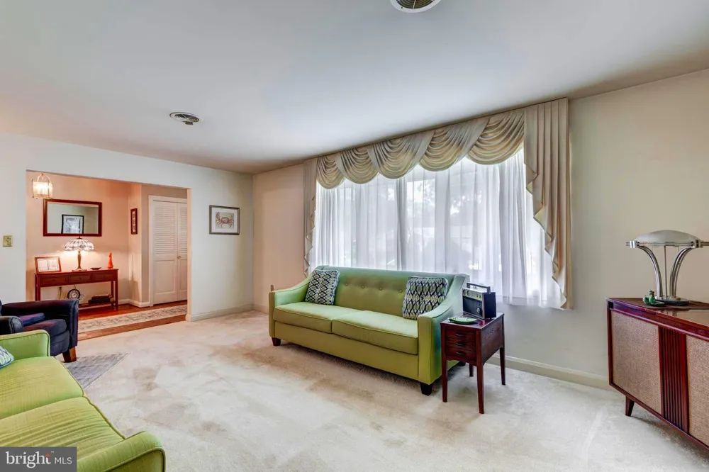 703 FAIRFIELD AVENUE Westminster, MD 21157