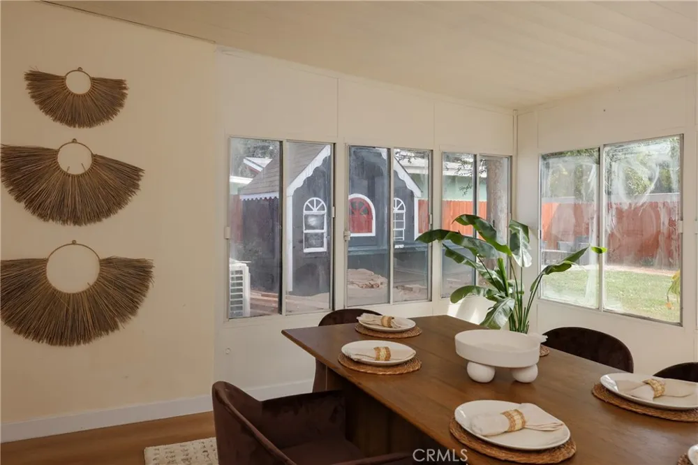 2409 Hesperian Street Santa Ana, CA 92706