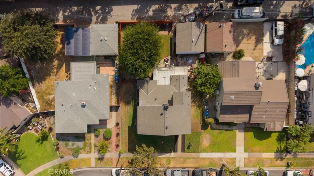 2409 Hesperian Street Santa Ana, CA 92706