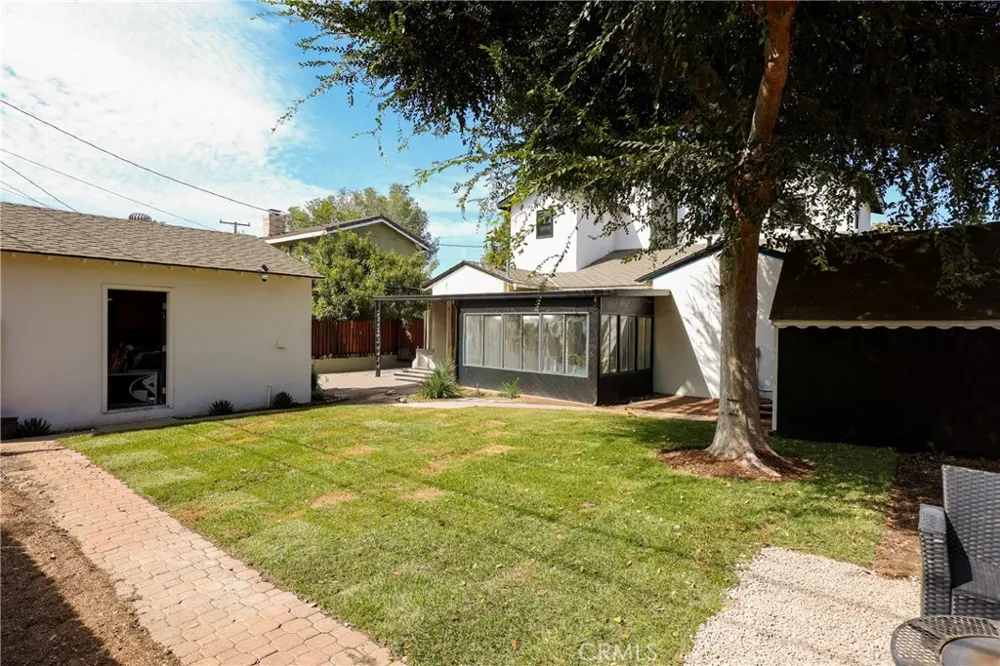 2409 Hesperian Street Santa Ana, CA 92706