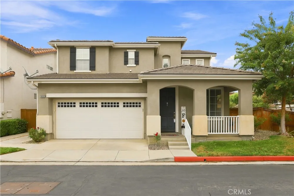 28282 Cedar Lane Saugus, CA 91350
