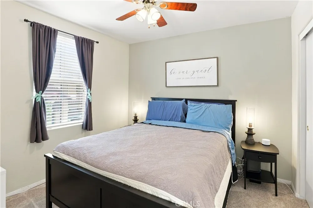28282 Cedar Lane Saugus, CA 91350