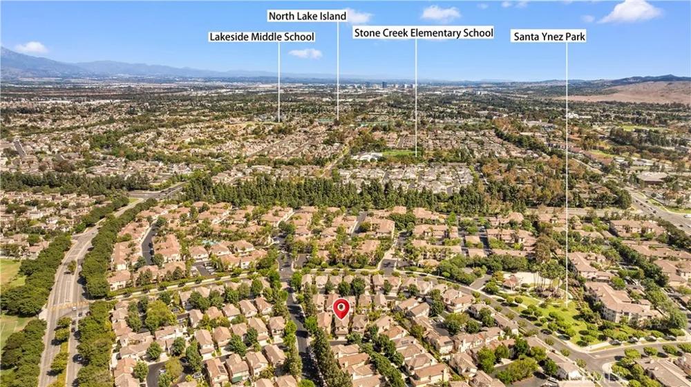 22 Santa Cruz Aisle Irvine, CA 92606
