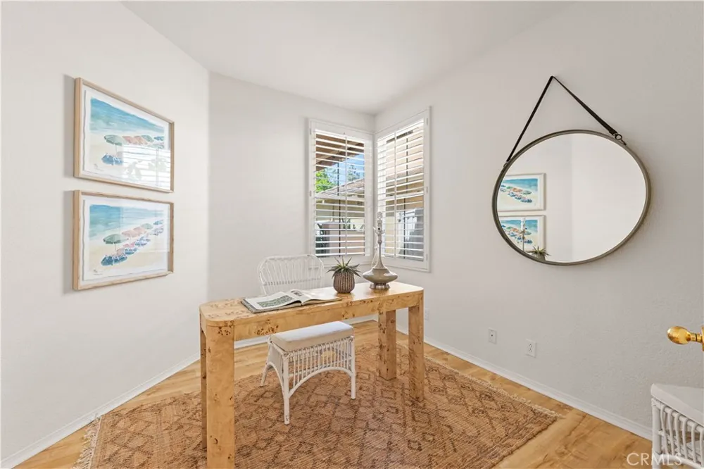22 Santa Cruz Aisle Irvine, CA 92606