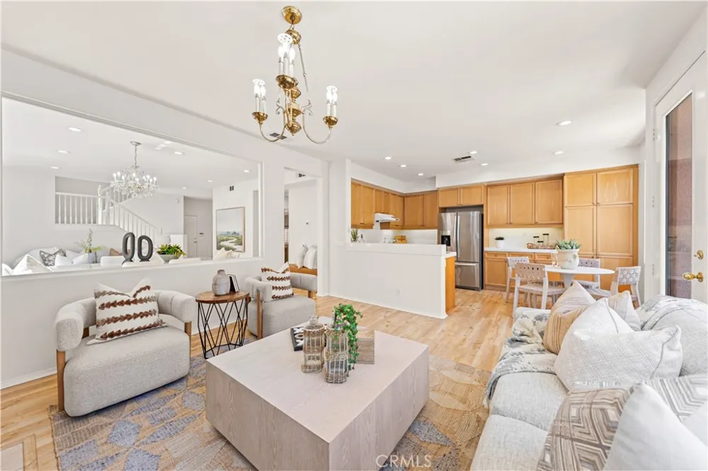 22 Santa Cruz Aisle Irvine, CA 92606