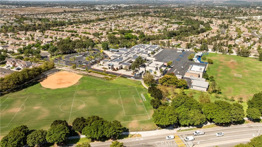 22 Santa Cruz Aisle Irvine, CA 92606