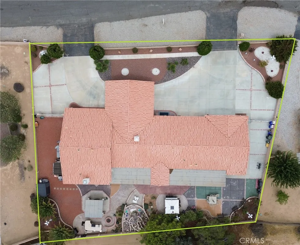 20055 Waco Court Apple Valley, CA 92308