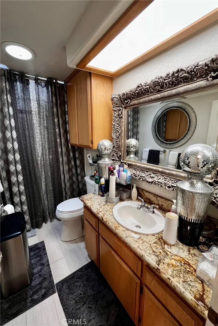 20055 Waco Court Apple Valley, CA 92308