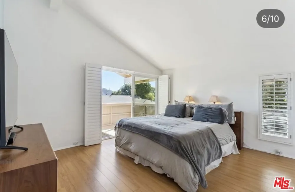 13443 Bayliss Road Los Angeles, CA 90049