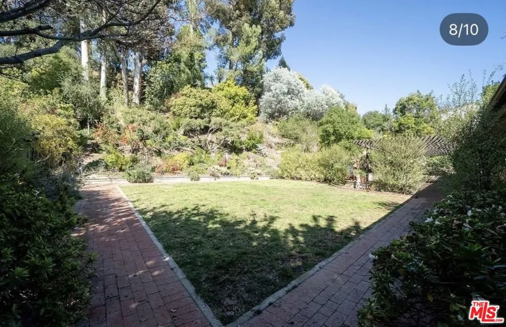 13443 Bayliss Road Los Angeles, CA 90049