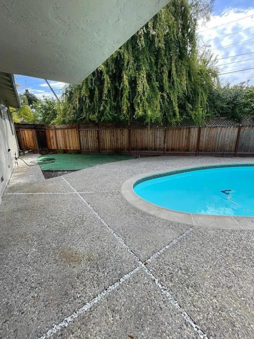 10 Sycamore Court Redwood City, CA 94061