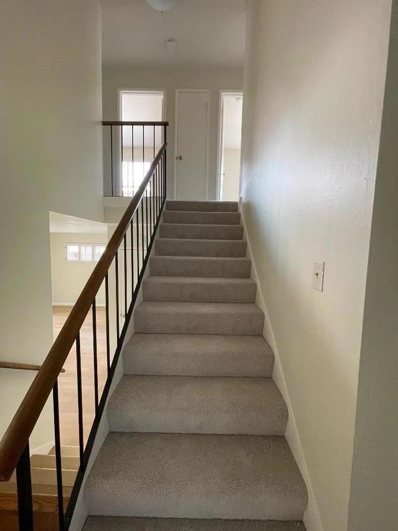 10 Sycamore Court Redwood City, CA 94061