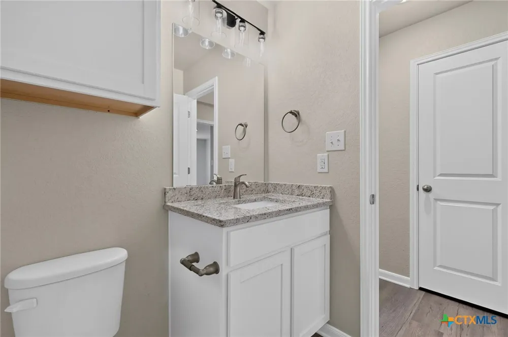 120 Evening Breeze Cibolo, TX 78108