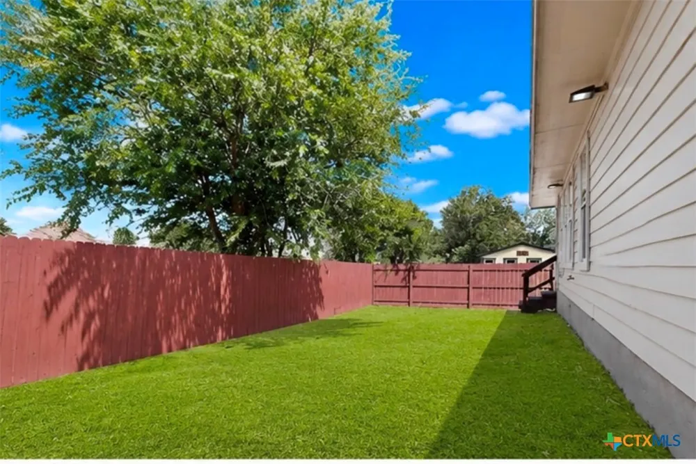 120 Evening Breeze Cibolo, TX 78108