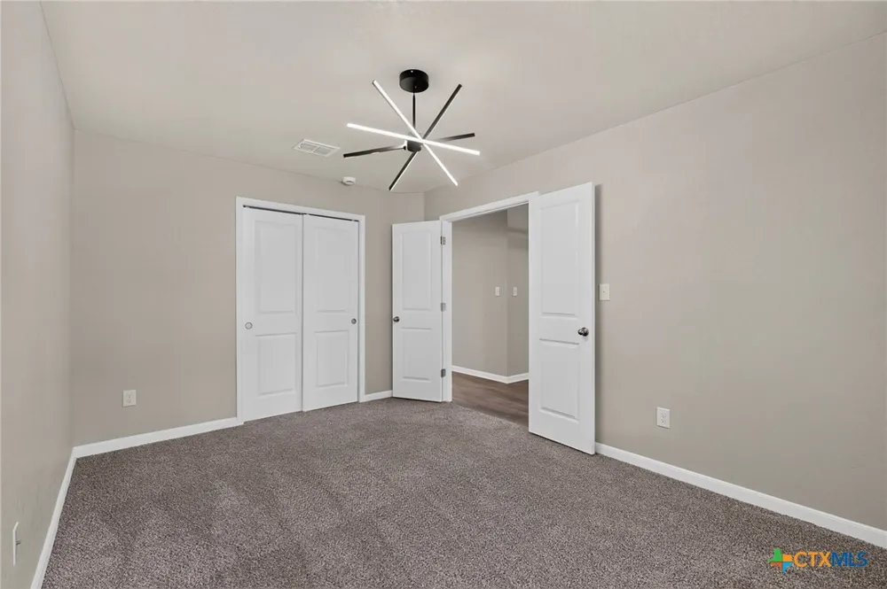 120 Evening Breeze Cibolo, TX 78108