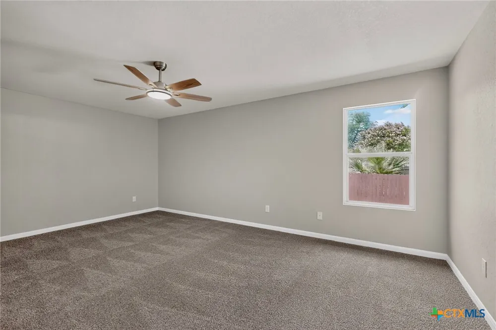 120 Evening Breeze Cibolo, TX 78108