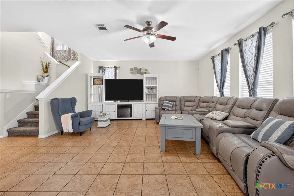 2604 Legacy Lane Killeen, TX 76549