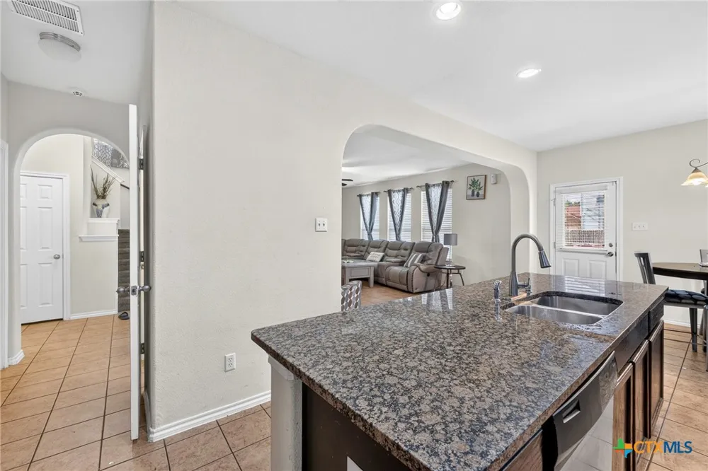 2604 Legacy Lane Killeen, TX 76549
