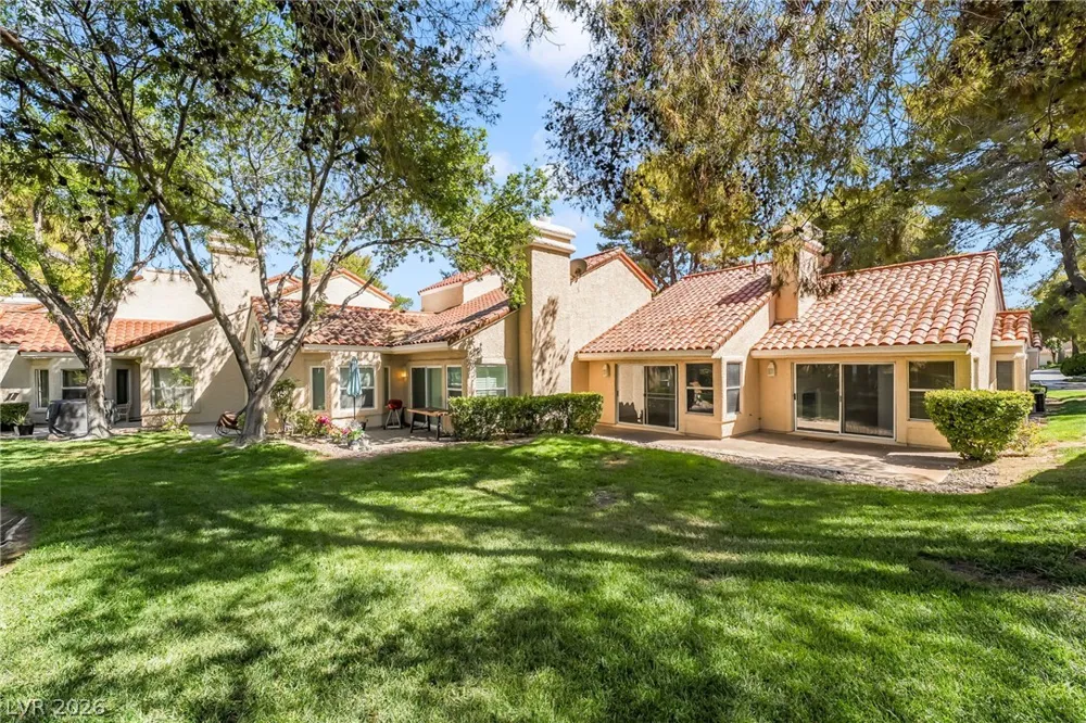 6986 Emerald Springs Lane Las Vegas, NV 89113