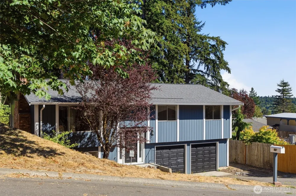 2715 Lodgepole Drive SE Port Orchard, WA 98366