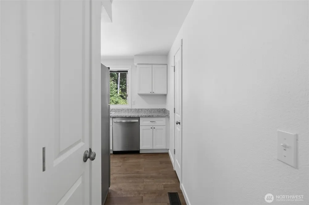 2715 Lodgepole Drive SE Port Orchard, WA 98366