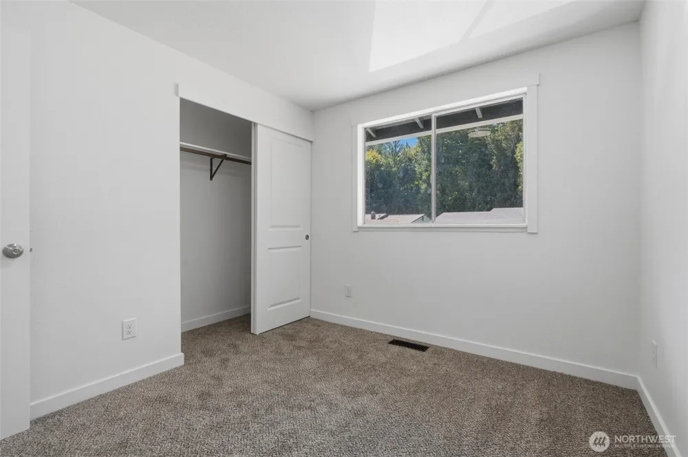 2715 Lodgepole Drive SE Port Orchard, WA 98366