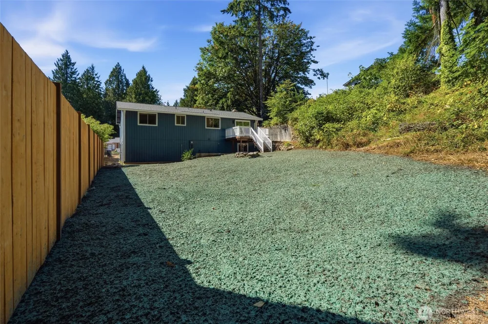 2715 Lodgepole Drive SE Port Orchard, WA 98366