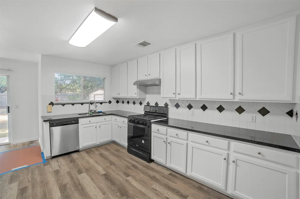 4021 CARGILL DRIVE Round Rock, TX 78681