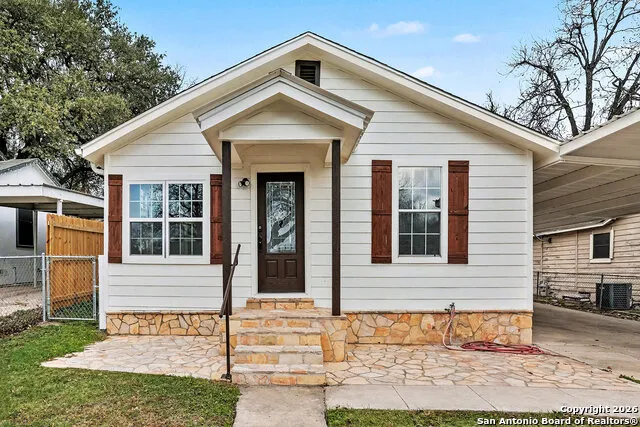 2039 Schley Ave San Antonio, TX 78210
