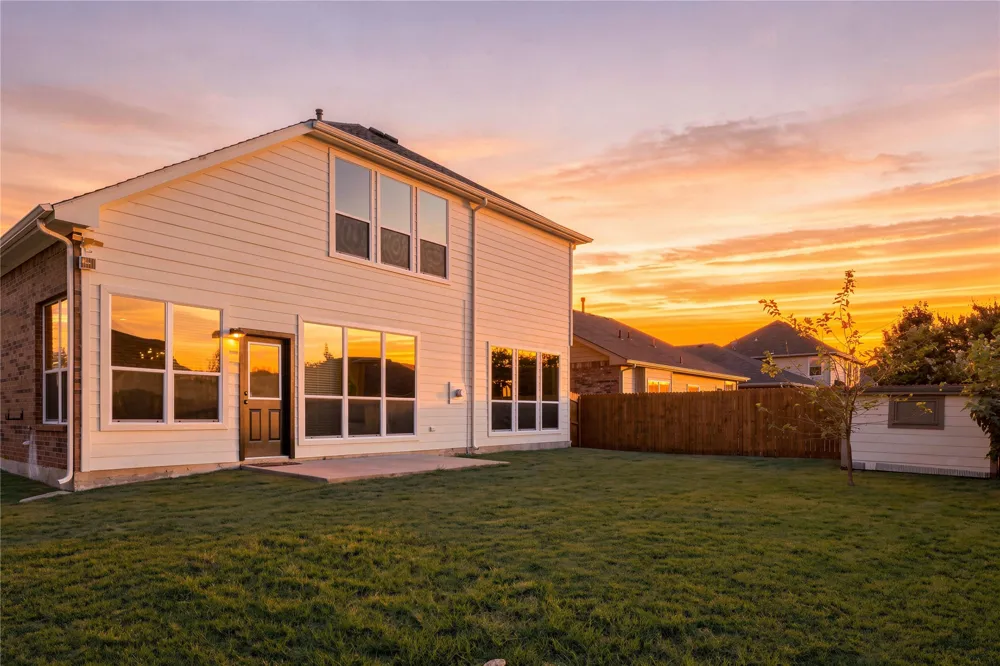 6427 Miranda Drive Fort Worth, TX 76131