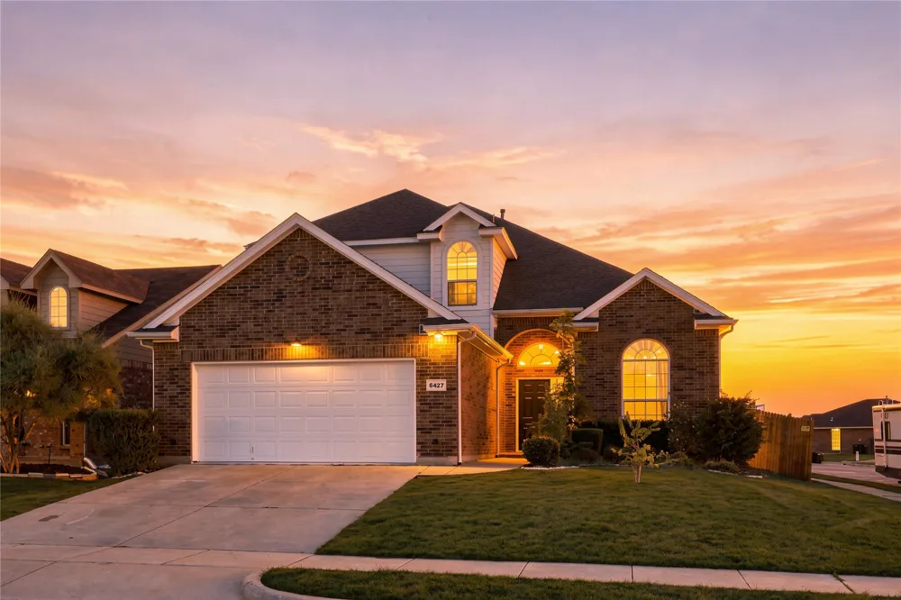 6427 Miranda Drive Fort Worth, TX 76131