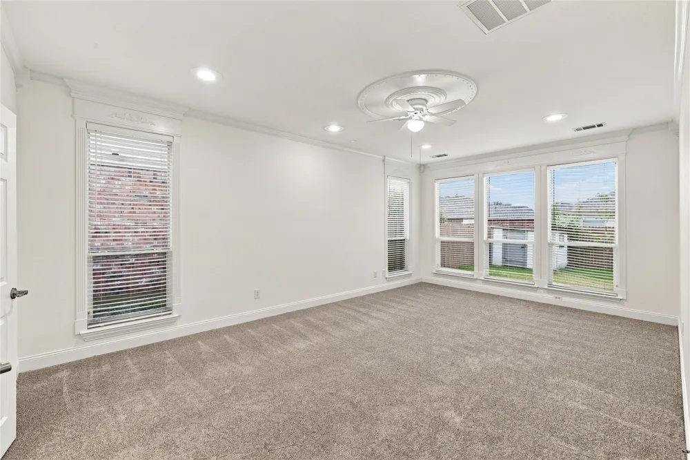 6427 Miranda Drive Fort Worth, TX 76131