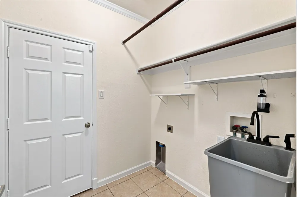 6427 Miranda Drive Fort Worth, TX 76131