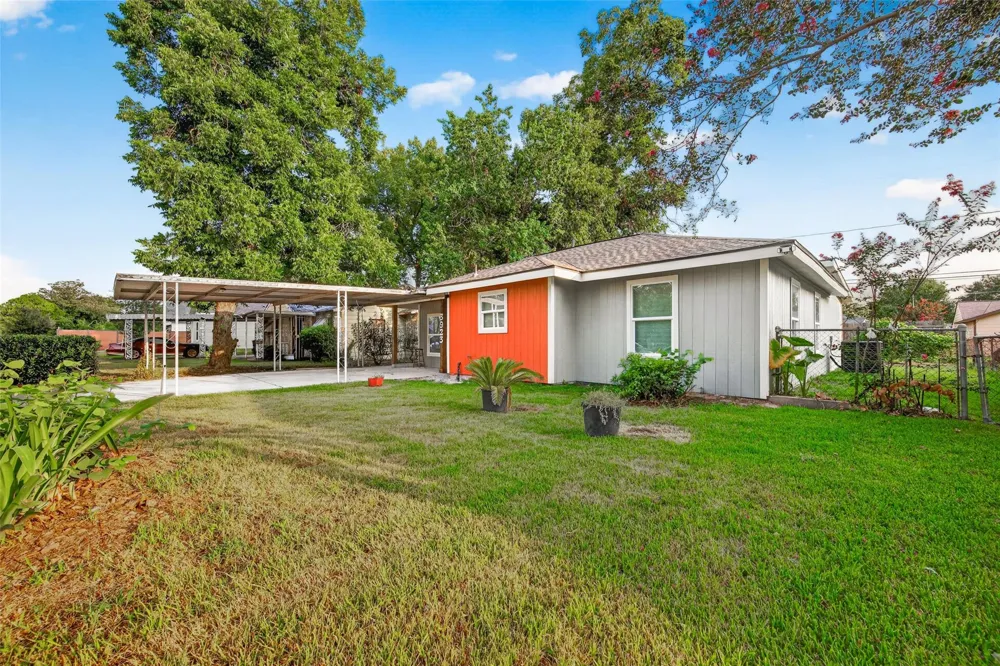 3923 Alberta Street Houston, TX 77021