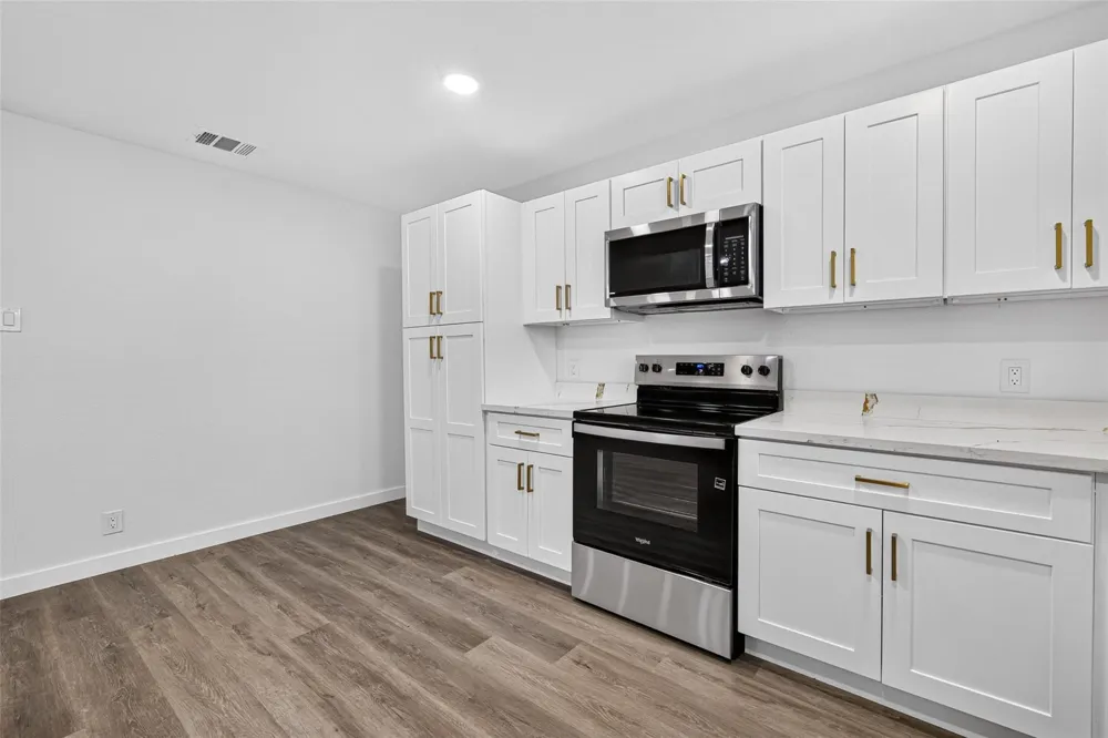 3923 Alberta Street Houston, TX 77021