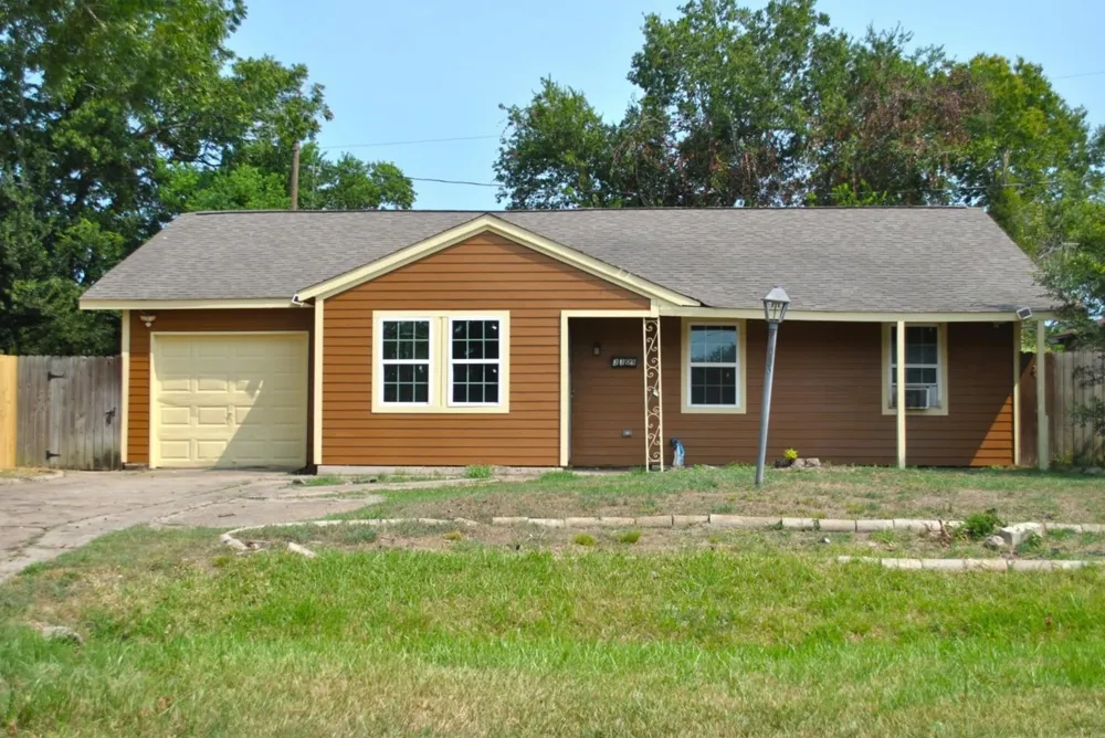 3309 Tangerine Street Houston, TX 77051