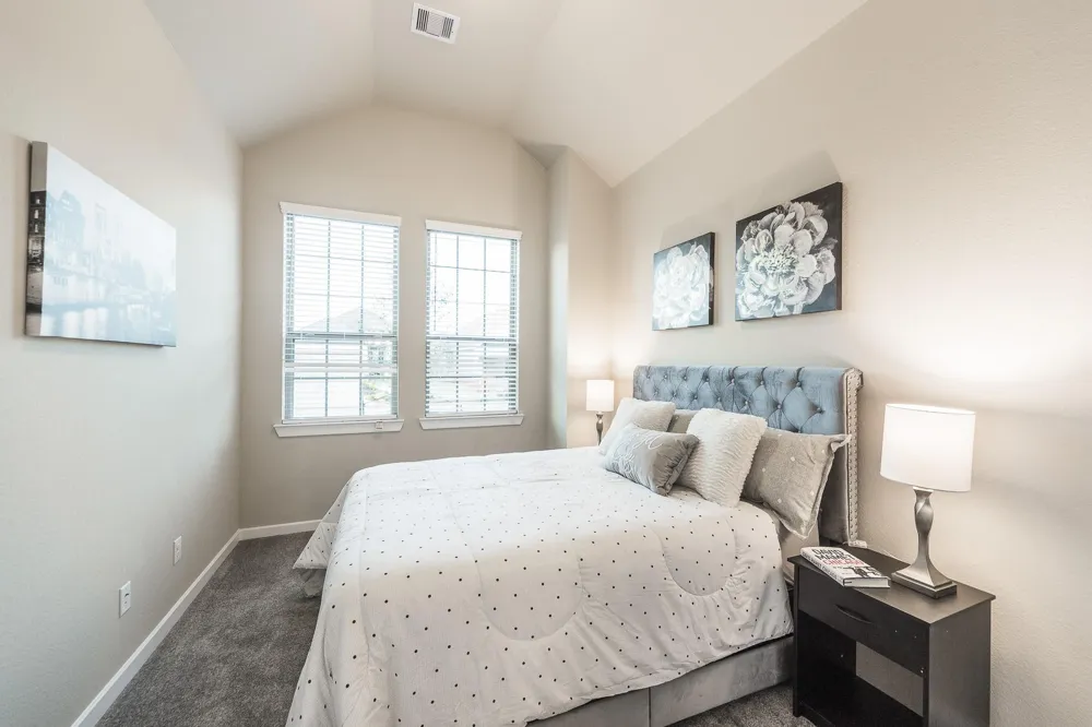 8710 Crossing Oak Lane Missouri City, TX 77459