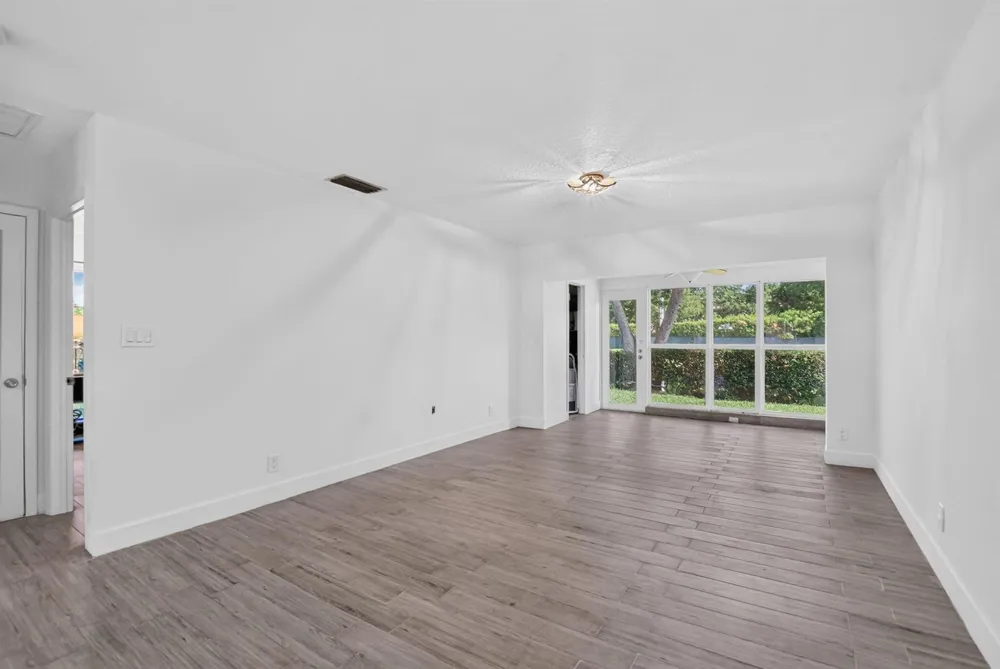 8681 BOCA DRIVE #20 Boca Raton, FL 33433